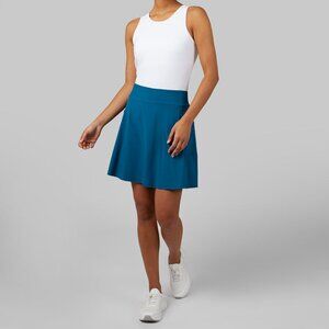 NWOT 32 Degrees Flyweight Woven Skort